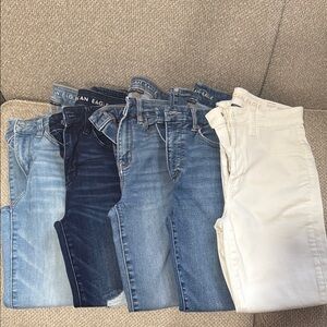 American Eagle Outfitters Women's Skinny Jeans - Blue and Cream